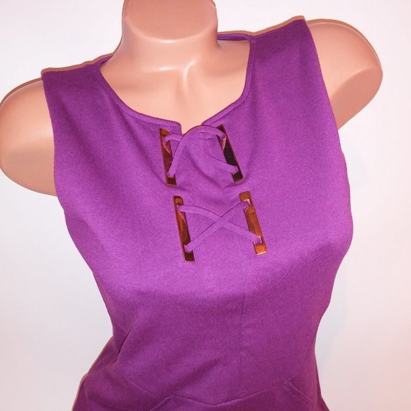 Ivank Trump Pencil Dress Size 4 Solid Purple Sleeveless Gold Hardware Criss Cros - Picture 2 of 12